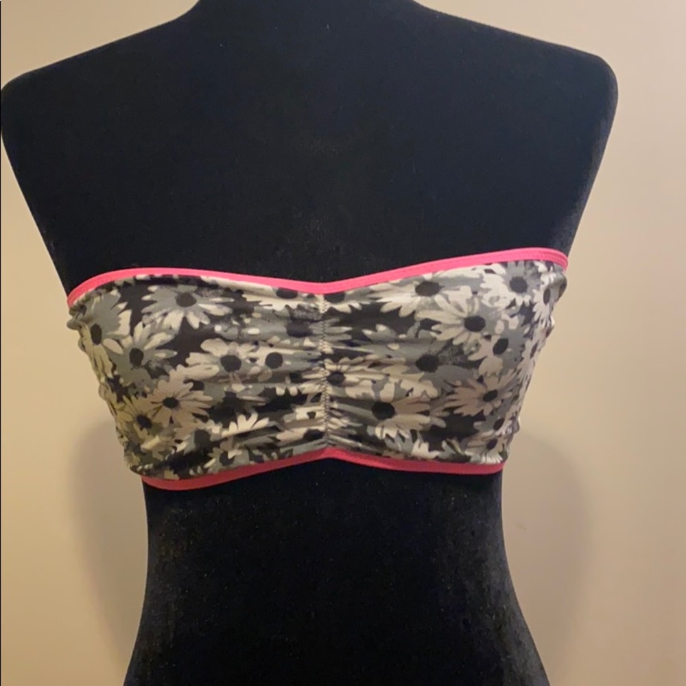 SALE - Victoria’s Secret Floral Bandeaus